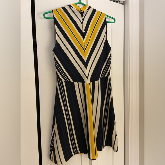Zara Navy Blue and Yellow Striped Summer Dress 💛💙 - Picture 5 of 5